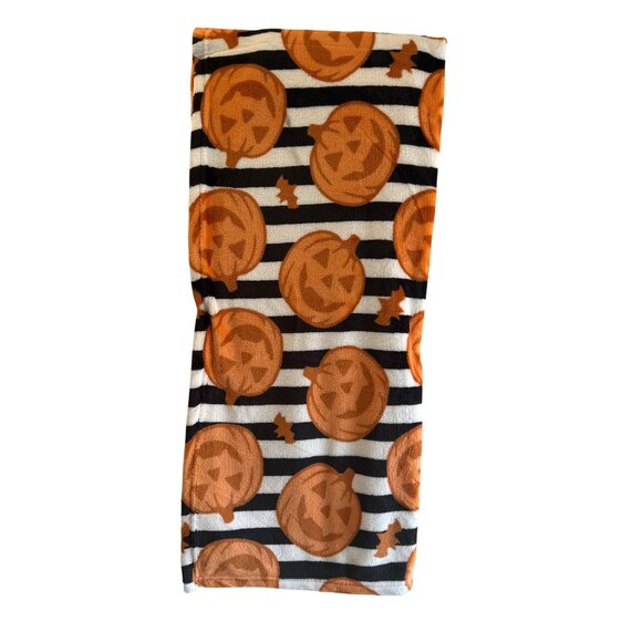Halloween Throw Blanket Horror Night Pumpkin Printed Plush  50" X 60" Polyester - Picture 9 of 9